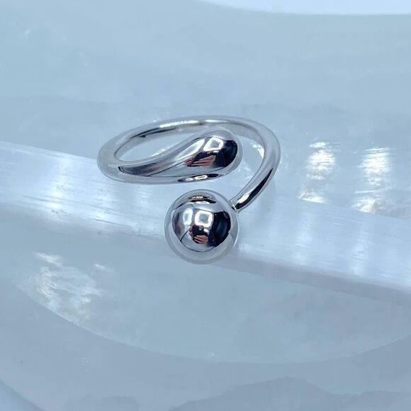 Sterling Silver Geometric Minimalist Spoon Ring - Picture 4 of 5